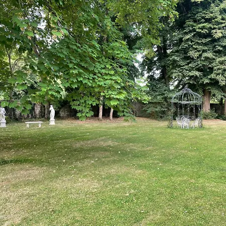 La Demeure De La Juine Guest house